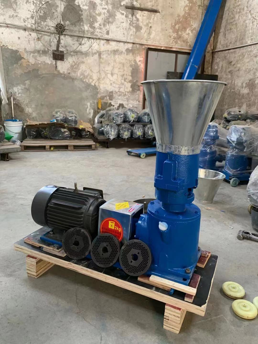 Corn stalk pellete machine for agriculture waste Corn stalk pellete machine for agriculture waste